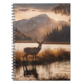 Enorme herten op Mountain Lake Notitieboek (Voorkant)