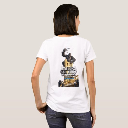 Enraged King Gorilla Cresting the Tower Bridge T-shirt (Achterkant volledig)