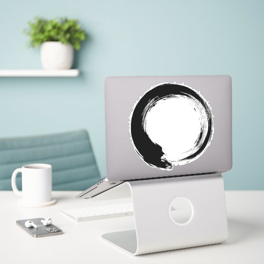 Enso Zen Circle Sticker (Laptop op bureau)
