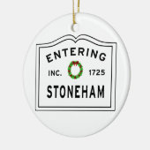 Entering Massachusetts Town Stoneham Keramisch Ornament (Links)