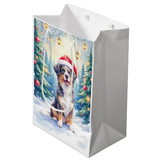 Entlebucher Mountain Dog Snowy Forest Santa Medium Cadeauzakje (Voorkant Gekanteld)