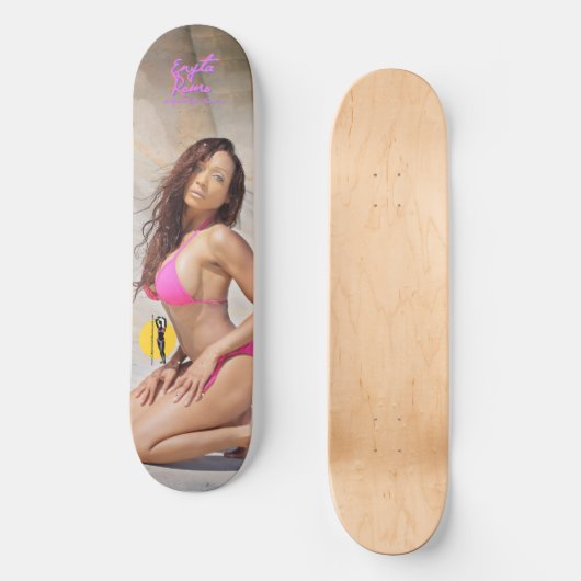 Enyta Romo "Yuz" Skateboard (Voorkant)