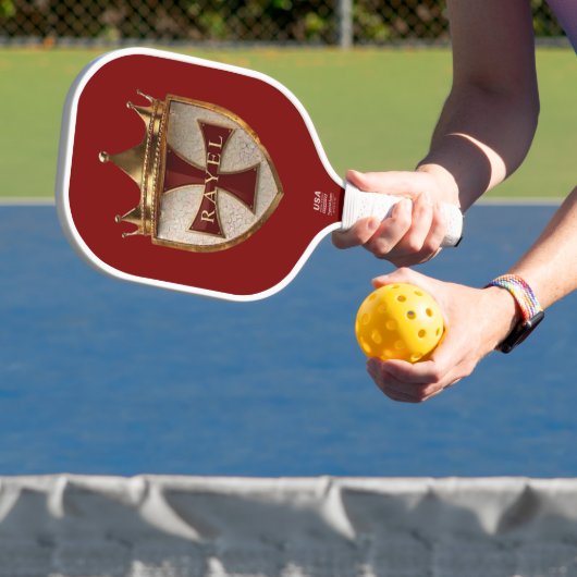 EOC RED RayEl Crest ontwerp Pickleball Paddle (Insitu)