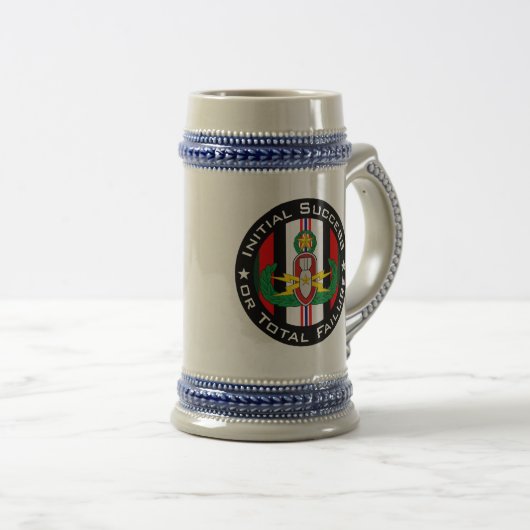 EOD Master in kleur OEF ISoTF Bierpul (Voorkant rechts)