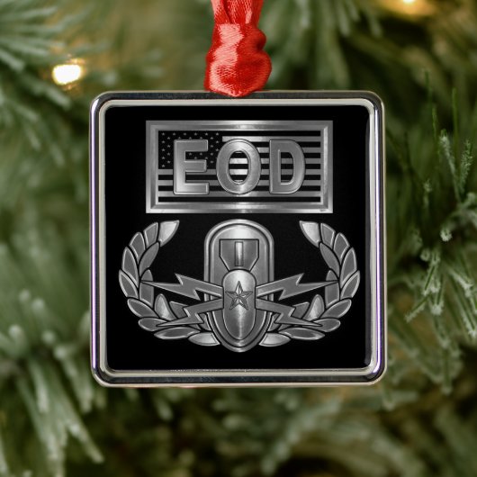 EOD METALEN ORNAMENT (Boom)