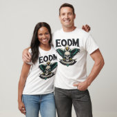 EODM Eagle & Skull – Retro Rock Poster Art T-shirt (Unisex)