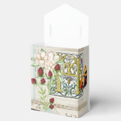 Ephemera ontwerp met Flowers en Butterfly Bedankdoosjes (Geopend)