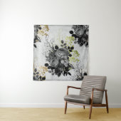 Ephemera Zwart & Goud Bloemen Wandkleed (In situ)