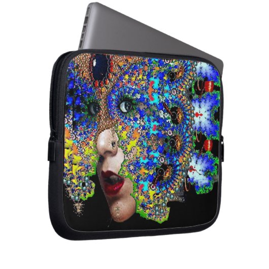 EPHEMERAL LAPTOP SLEEVE (Voorkant Rechts)