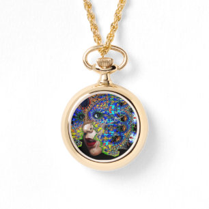 EPHEMERAL / VROUW MET FRACTAMASKER HORLOGE