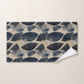 Ephemeral Waves of Silk Shibori Japans Bad Handdoek (Handdoek)