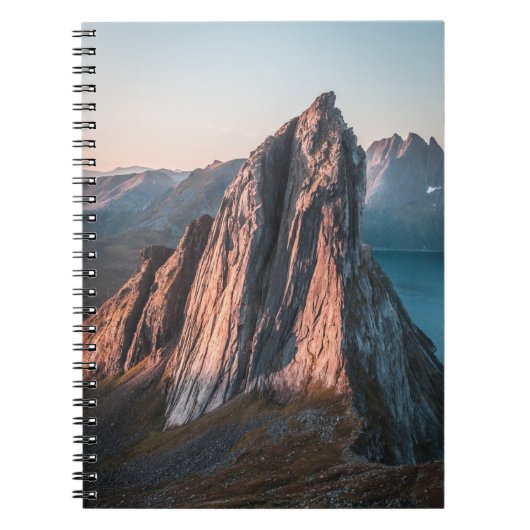 Epic Mountain Noorwegen Notitieboek (Voorkant)