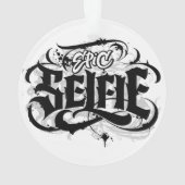 'Epic Selfie' Lettering Tattoo Kerst Ornament (achterkant)