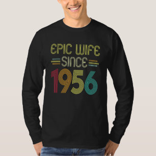 Epic Vrouw Sinds 1956 Haar 66e bruiloft Jubileum T-shirt