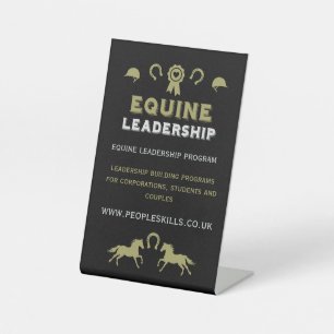 Equine Leadership Training Reclamebord Met Voetstuk