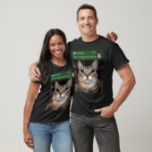 Er Beweegt Uw Voordeur T-shirt (Unisex)
