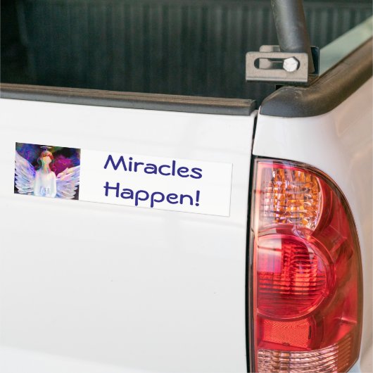 Er gebeuren wonderen. Bumpersticker (Op Truck)