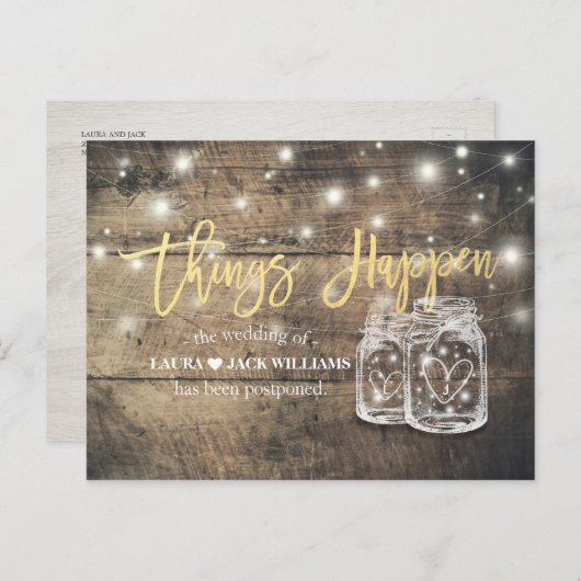 Er gebeurt een huwelijk met uitstel Mason Jars Woo Aankondigingskaart (Voorkant / Achterkant)