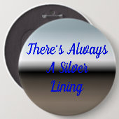 Er is altijd een zilverkleurige Button met roze ac (Voorkant /achterkant)