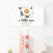 Er is bijna een kleine boe. Baby shower Halloween Spandoek (Insitu)