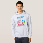 Er is dus een jongen die altijd een stuk of hoodie (Voorkant volledig)