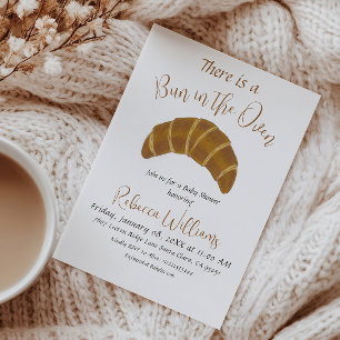 Er is een Bun in de Oven - Croissant Baby shower Kaart