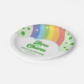 Er is een charme regenboog 3e verjaardagsfeest papieren bordje (Gekanteld)