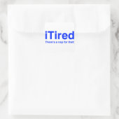 Er is een dutje voor. vierkante sticker (Tas)