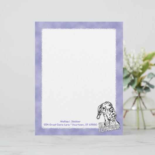 Er is een geweldige Deen-sleuf voor UC Briefhoofd (Staand voorkant)