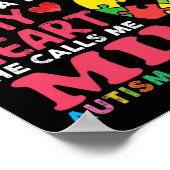Er is een jongen die hij me Mimi Autism Awareness  Poster (Hoek)