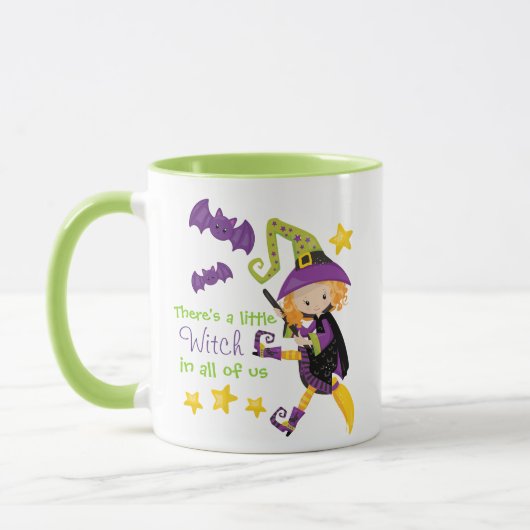 Er is een kleine heks Halloween Mok (Links)