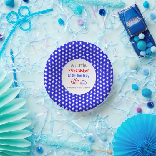 Er is een kleine vuurwerker onderweg papieren kommen (Feest)