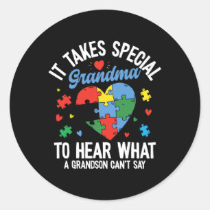 Er is een speciale oma voor nodig om te horen wat  ronde sticker