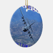 ER IS GEEN NIVEAU ZOALS EEN LAAG NIVEAU KERAMISCH ORNAMENT (Rechts)