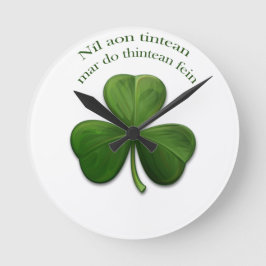 Er is geen thuis ronde klok