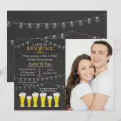 Er is iets aan het brouwen foto bruiloft douche ui kaart (Voorkant / Achterkant)