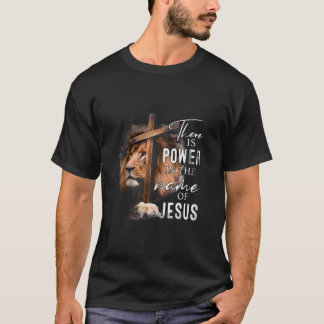 Er is Kracht in de Naam Jezus Geloof Leeuw Christu T-shirt