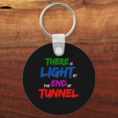 Er is licht aan het einde van de tunnel sleutelhanger (Voorkant)