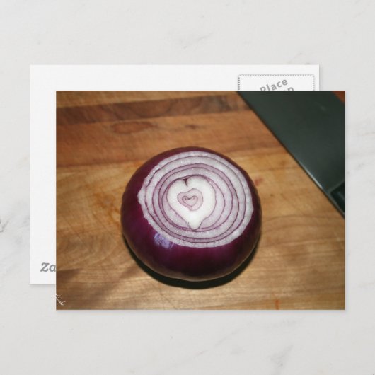 Er is liefde in uien briefkaart (Voorkant / Achterkant)