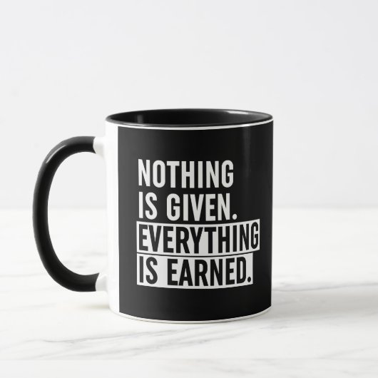 Er is niets te behalen. mok (Links)