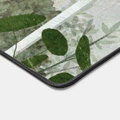 Er is weer een geest in de kas... bureaumat (Hoek)