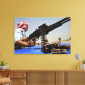 Er liggen 762 mm ronden op de vrachtwagen canvas afdruk (Insitu (Woonkamer))