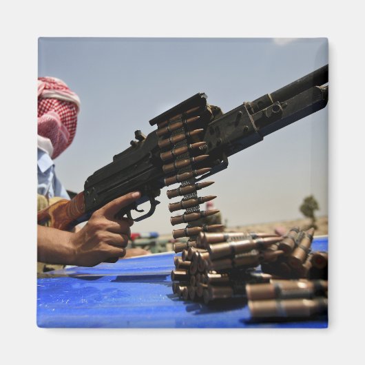 Er liggen 762 mm ronden op de vrachtwagen magneet (Voorkant)