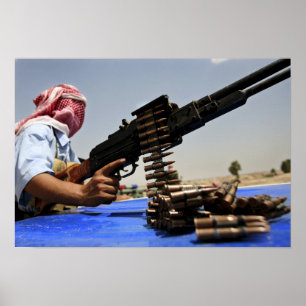 Er liggen 762 mm ronden op de vrachtwagen poster