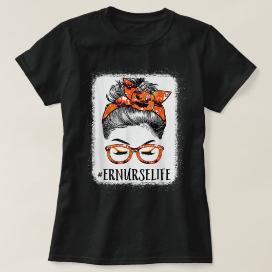 Er Nurse Women Messy Bun Pumpkin Halloween Spider T-shirt (Design voorkant)