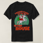 Er zijn een paar Ho Hos in dit Huis kerstSan T-shirt (Design voorkant)