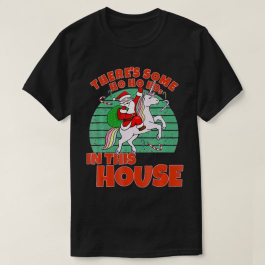 Er zijn een paar Ho Hos in dit Huis kerstSan T-shirt (Design voorkant)