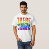 Er zijn meer dan twee Genders T-Shirt (Voorkant volledig)