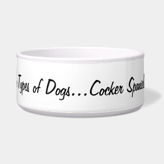 Er zijn twee soorten honden.. voerbakje