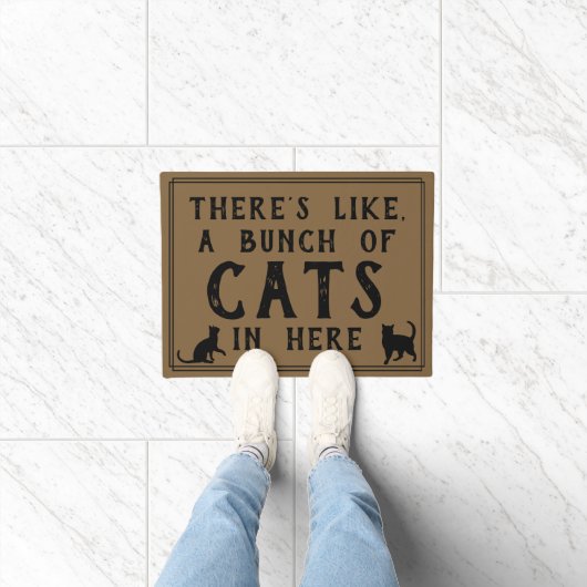 Er zit hier een hoop katten in | Funny Cat Deurmat (Binnen)
